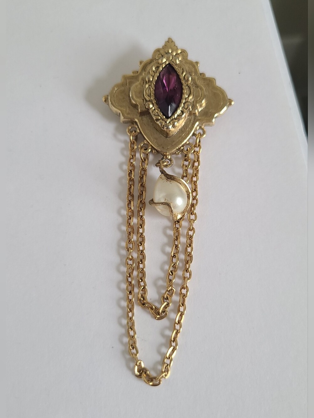 Vintage Victorian Baroque Gold Tone Purple Amethyst Pearl Chain Dangle Brooch
